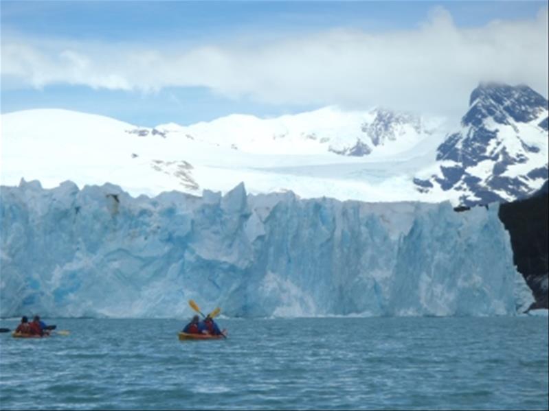 PERITO MORENO KAYAK EXPERIENCE