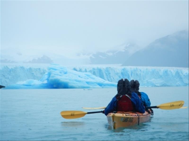 PERITO MORENO KAYAK EXPERIENCE