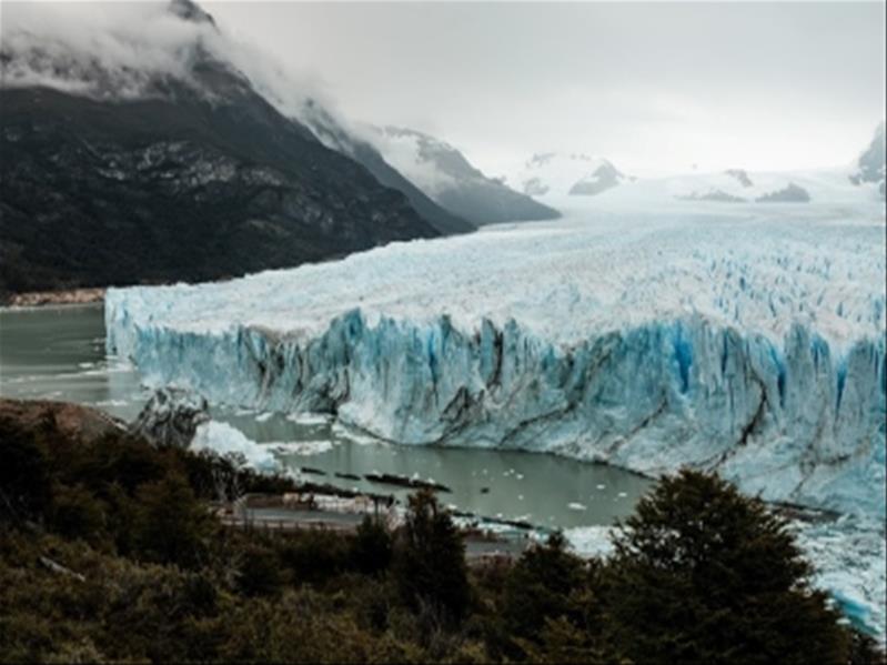 PERITO MORENO KAYAK EXPERIENCE