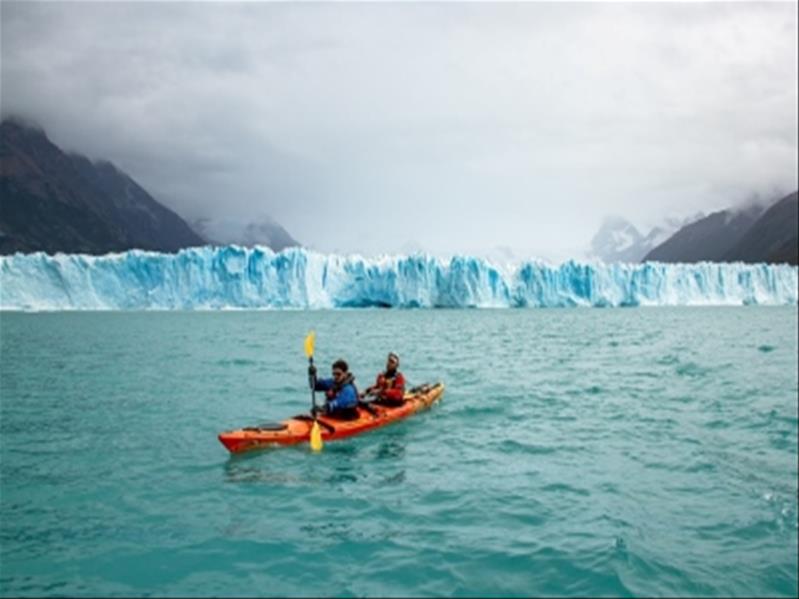 PERITO MORENO KAYAK EXPERIENCE