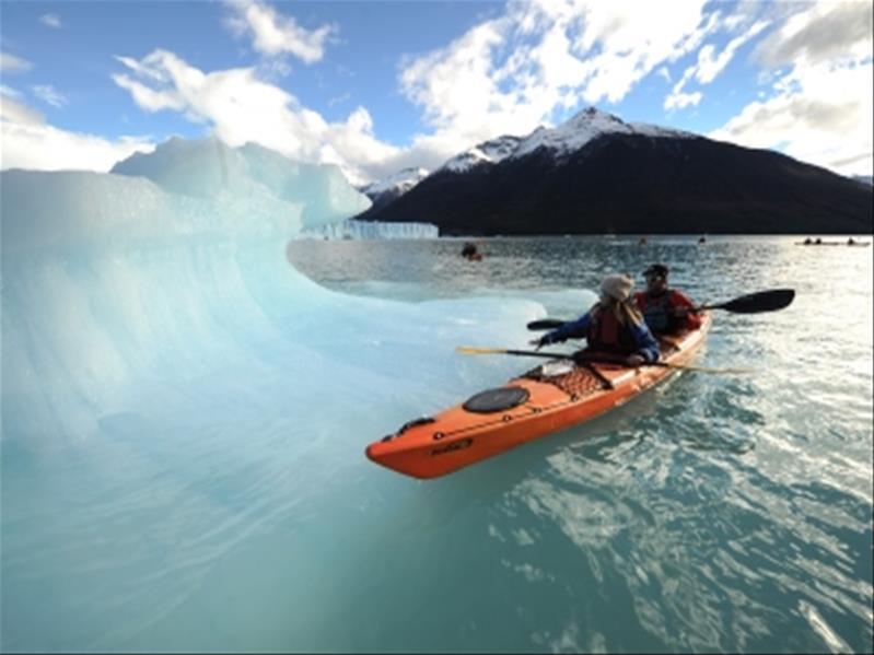 PERITO MORENO KAYAK EXPERIENCE