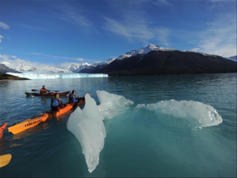 PERITO MORENO KAYAK EXPERIENCE