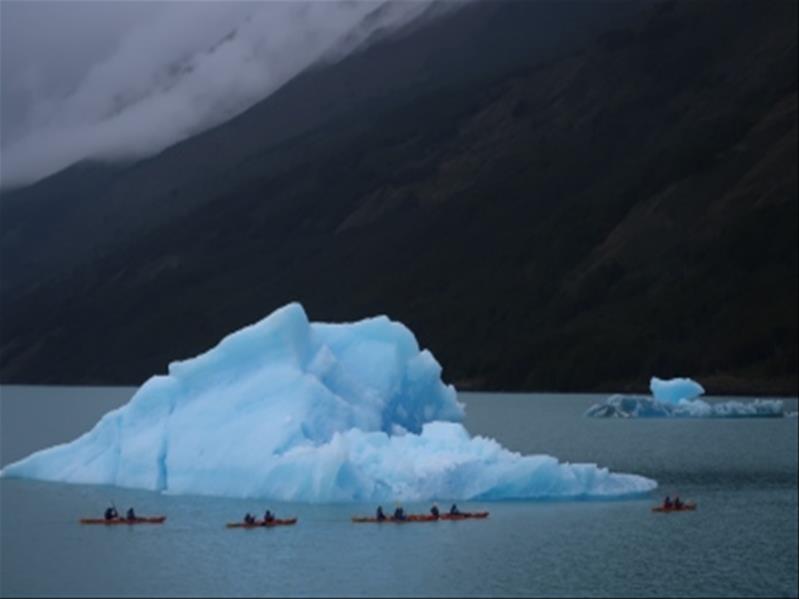 PERITO MORENO KAYAK EXPERIENCE