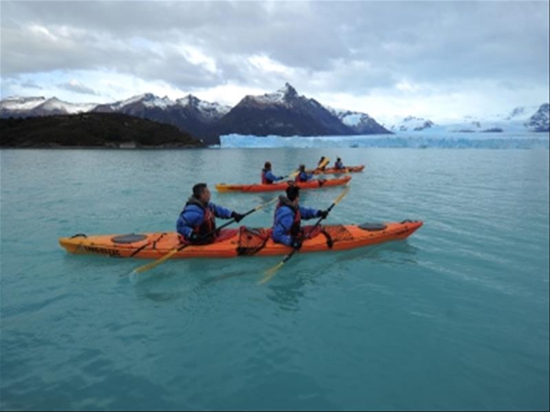 PERITO MORENO KAYAK EXPERIENCE