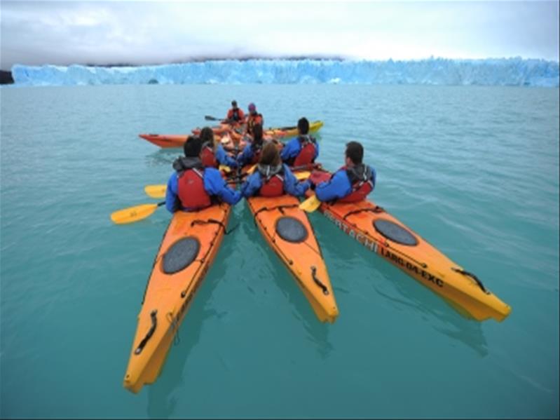 PERITO MORENO KAYAK EXPERIENCE