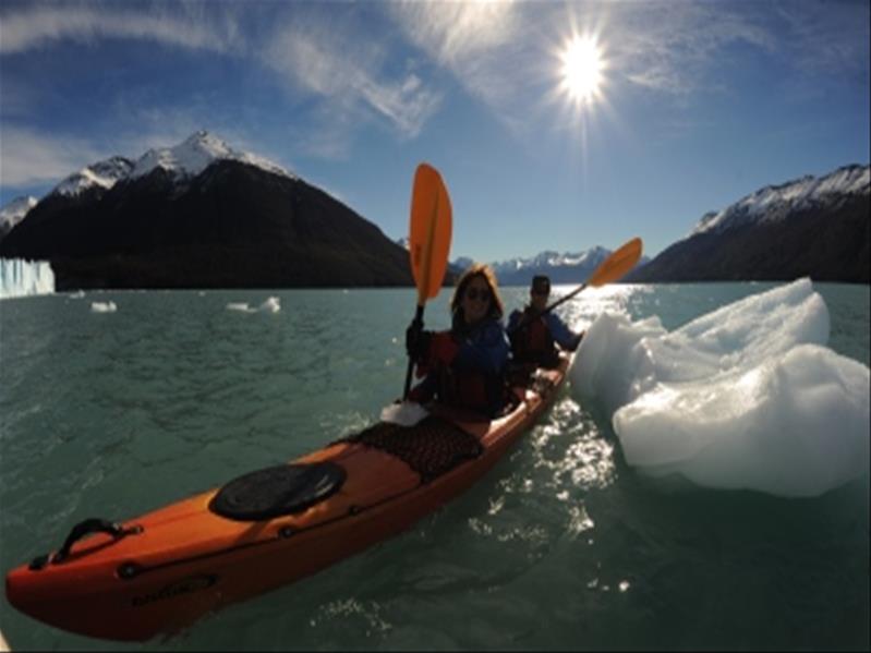 PERITO MORENO KAYAK EXPERIENCE