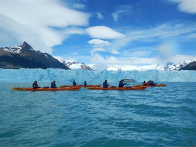 PERITO MORENO KAYAK EXPERIENCE